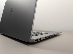 HP zbook studio 5 (i9-9880H,64GB RAM,512GB SSD,P1000, 4h aku (5 foto / 8)
