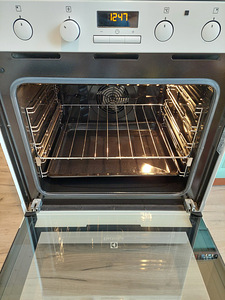 Электроплита electrolux (3 фото из 5)