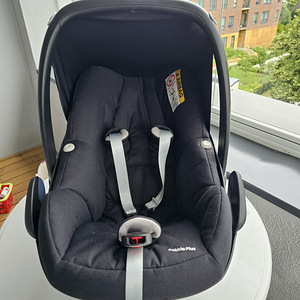 Автолюлька Maxi-Cosi Pebble Plus (1 фото из 4)