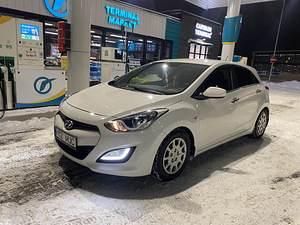 Hyundai i30 (1 foto / 8)