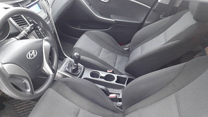 Hyundai i30 (8 foto / 8)