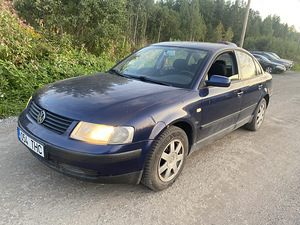 Volkswagen Passat (2 foto / 6)