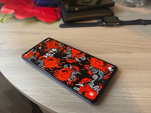 Samsung Galaxy A72 (1 foto / 3)