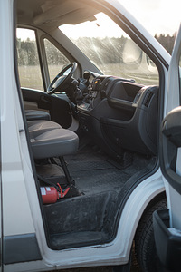 Kaubik Peugeot Boxer 2.2 TDI 81kW (8 foto / 15)