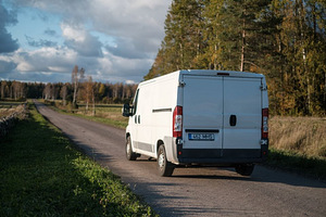 Kaubik Peugeot Boxer 2.2 TDI 81kW (4 foto / 10)