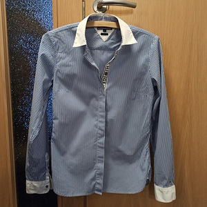 Hilfiger särk (1 foto / 4)