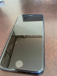 iPhone SE 2020 128 gb (4 foto / 4)