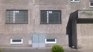 Müün kvaliteetsed aknarestid metallist (1 foto / 1)