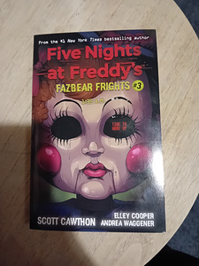 Raamat Five Nights at Freddy's fazbear frights #3 (1 foto / 2)