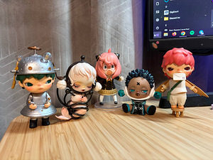 POPMART Skullpanda, Hirono, Spy x Family (2 foto / 2)