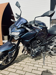 Kawasaki Z900 (3 foto / 6)