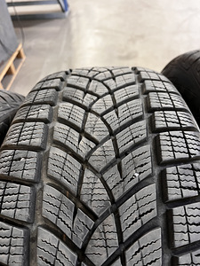 Rehvid Goodyear M+S (1 foto / 7)