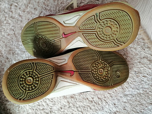 Putsad Adidas(42), Nike(42,5) (5 foto / 6)