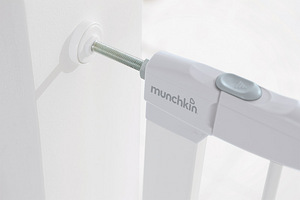 MUNCHKIN turvavärav Auto Close (4 foto / 5)