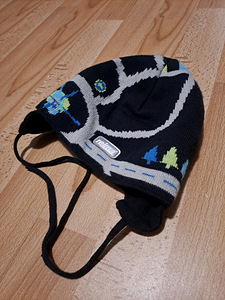 Korralik Molo k/s kombe + uueväärne Reima müts (7 foto / 7)