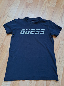 Как новая футболка Guess
