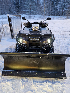 Polaris Sportsman 850 XP EPS ATV lumesahaga (1 foto / 5)