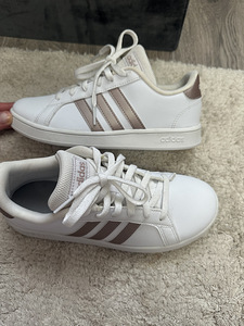 Uued Adidas tossud, s.35 (4 foto / 5)