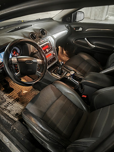 Ford Mondeo 2.0 (3 foto / 6)