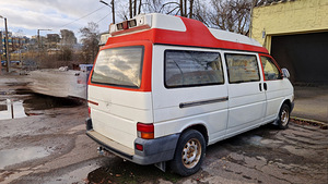 VW Transporter T4 2000 kiirabi (4 foto / 9)