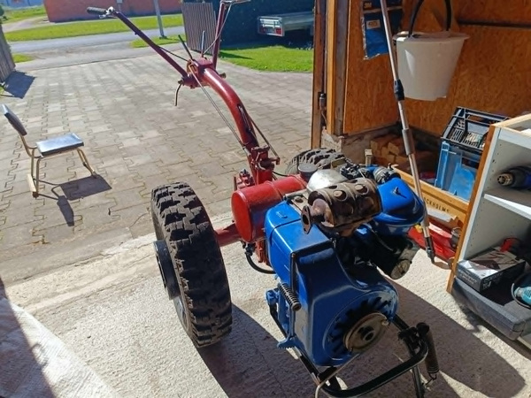 Motoblokk- väiketraktor MTZ 05