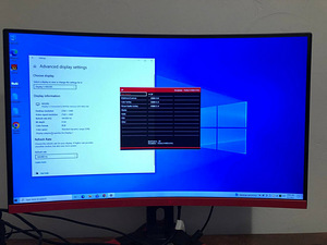 32" - 2K 144Hz Curved Gaming Monitor (1 foto / 6)