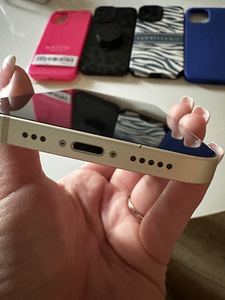 iPhone 12 (4 фото из 4)