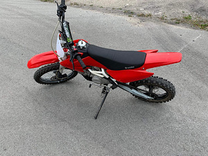 Müüa krossikas Nitro 140cc pit bike (1 foto / 3)