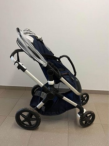 Коляска bugaboo Fox 2 Alu-Dark Navy (2 фото из 5)