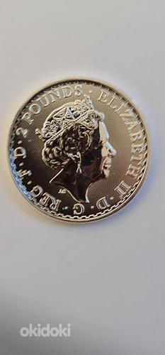 Серебряная монета Великобритании, Канады и Китая в подарочно (фото #2)