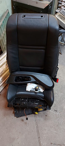 BMW X5 E70 comfort iste varuosadeks (2 foto / 3)