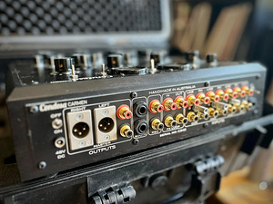 Condesa Carmen V High end professionaalne rotary DJ mixer (3 foto / 8)