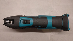 Akuuniversaaltöörist Makita DTM51 18V (nakerdaja) (2 foto / 10)