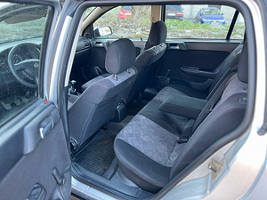 Opel Astra 2.0DI 60KW Ecotec (8 foto / 11)