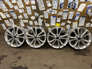 5x112 Valuveljed R17 (2 foto / 3)