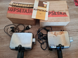 Müüa vahvliküpsetajad (1 foto / 2)
