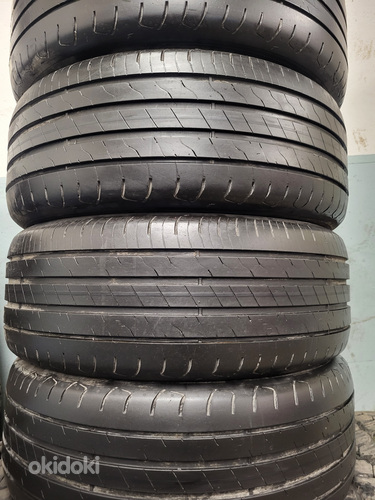 225/55R17
