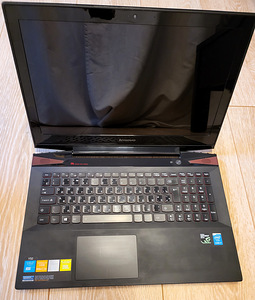 LENOVO Y50-70, 15.6 4k, i7, 16GB, 1TB SSD, GTX860M, WiFi 6E (4 foto / 10)