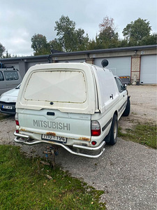 Mitsubishi L200 (2 foto / 8)