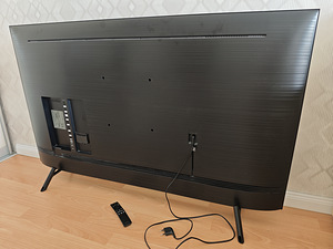 Teler Samsung QE55Q70R varuosakeks (2 foto / 4)