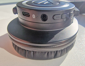 Audio-Technica ATH-M50xBT2 Bluetooth kõrvaklapid (2 foto / 4)