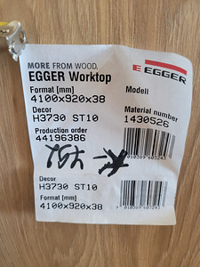 Tasapind Egger H3730 920 x 1030mm (4 foto / 5)