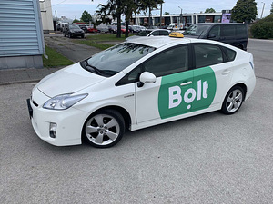 Müüa autorendifirma (3 foto / 3)