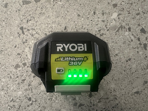 Ryobi 36v aku ja laadija. (3 foto / 5)