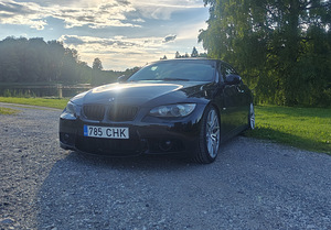 BMW 335i (7 фото из 7)