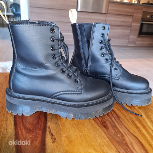 Dr. Martens