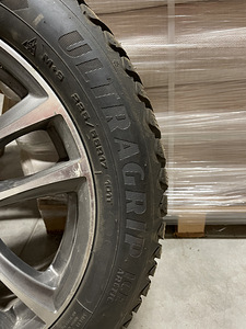 Goodyear Ultragrip rehvid + 17” 5x112 veljed (3 foto / 4)