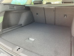 Volkswagen Passat Comfortline (14 foto / 15)
