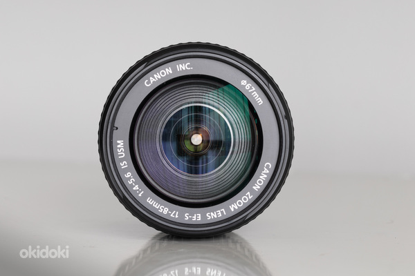 Canon 7D + Canon EF-S 17-85mm f/4-5.6 IS USM + подставка для аккумулятора (фото #3)