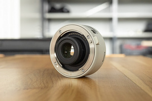 Sony teleconverter SEL20TC 2x (1 foto / 3)